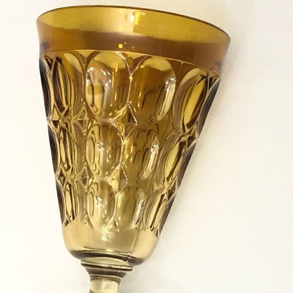 Set of 4 Yellow Wine Glasses - Picture 5 of 7